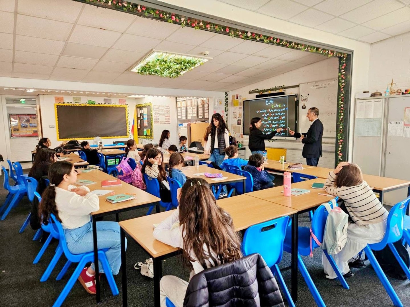 Kurdish Learners and teacher